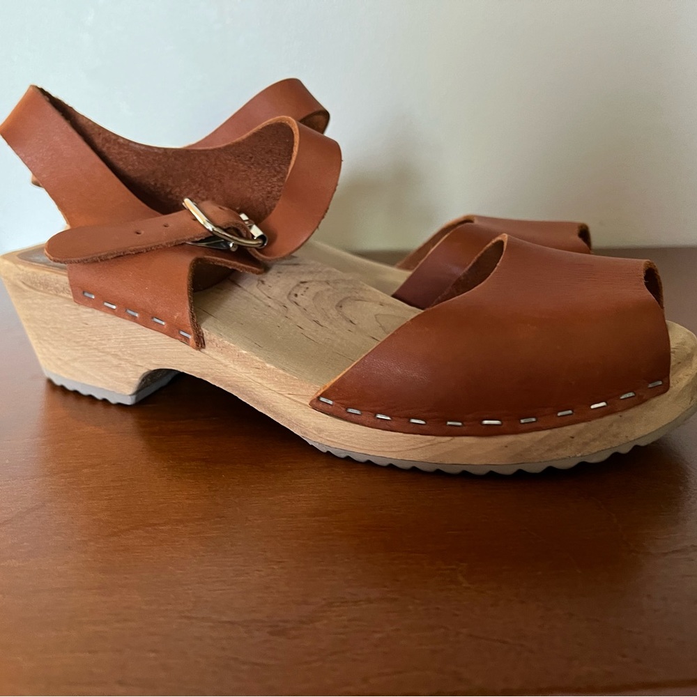 MIA Anja Mules